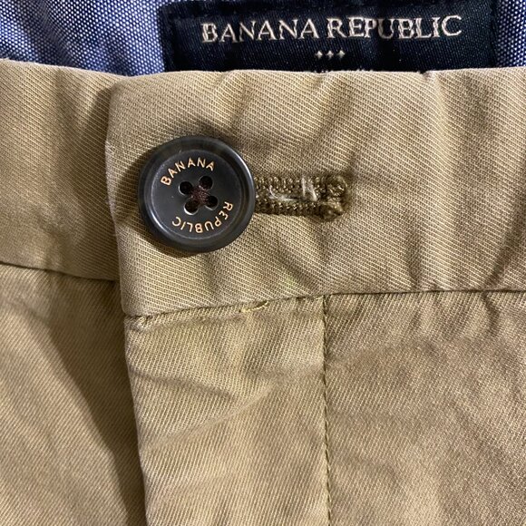 Men's Banana Republic Chinos - Picture 2 of 8